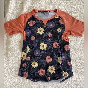 Dakine short sleeve bike jersey - small